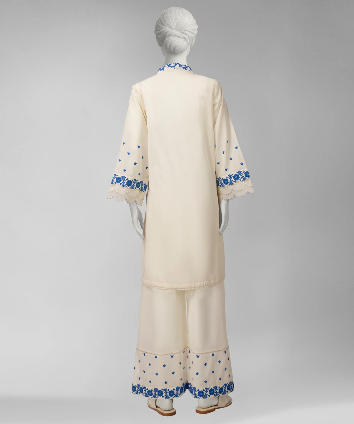 J. Original 50% Off – Off White Embroidered Cambric Unstitched 2Pc